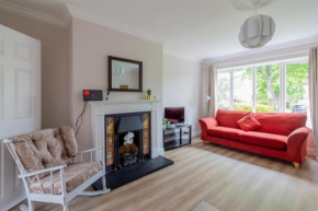 GuestReady - A charming place near Golf Centre